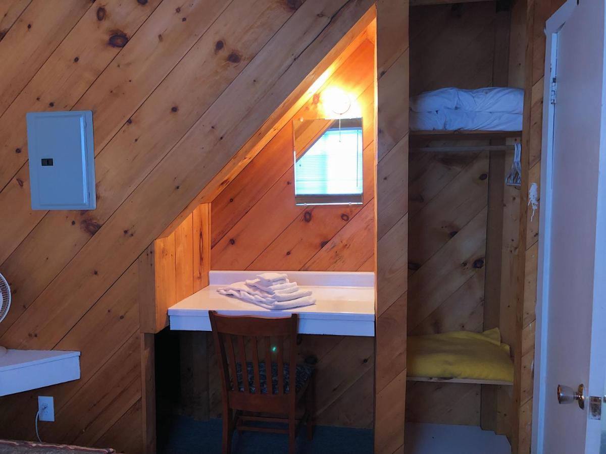 The Waterfront Motel Grand Barachois Exterior foto